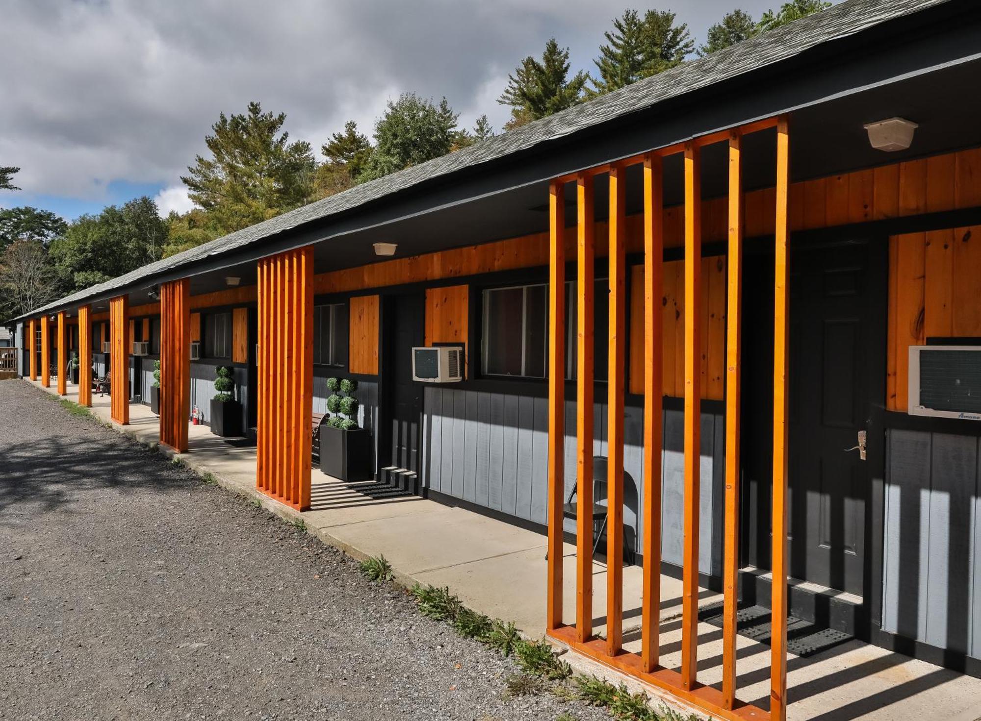 Matterhorns Hunter Lodge Экстерьер фото